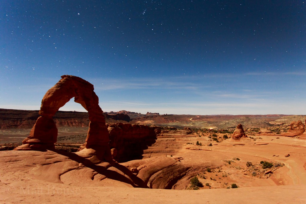 The basin around the Arch